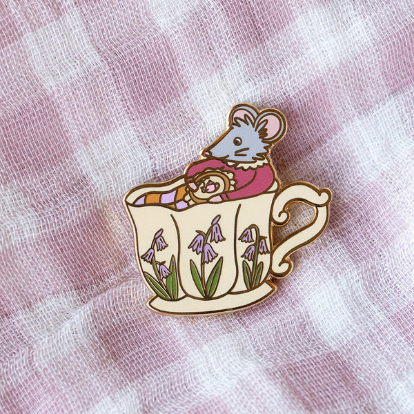 Pin's "Tasse de printemps" - Accessoire
