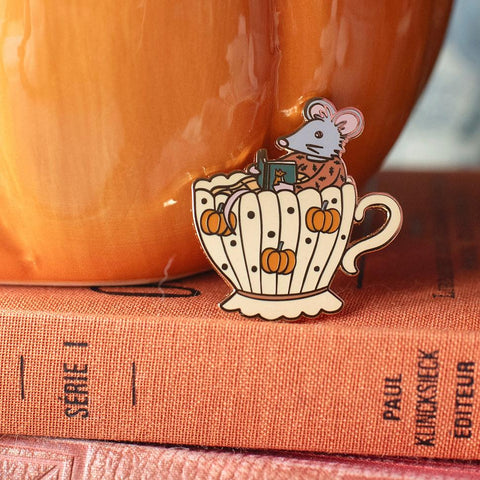 Pin's "Tasse d'automne" - Accessoire