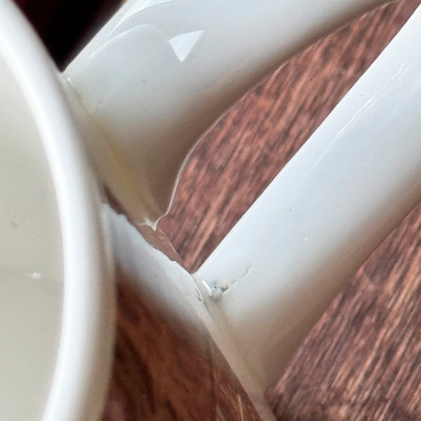 Tasse en porcelaine, avec défauts dans la porcelaine (l'anse de la tasse), « Tea time d'automne en forêt »