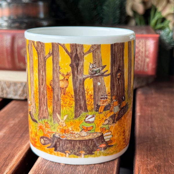 Tasse en porcelaine, avec défauts (taches sur la porcelaine), « Tea time d'automne en forêt »