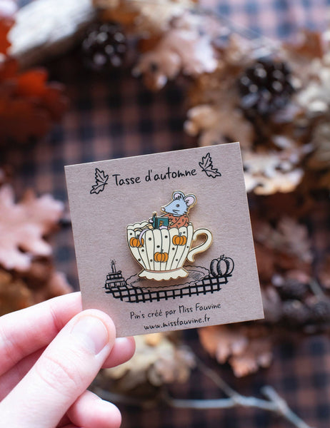 Pin's "Tasse d'automne" - Accessoire