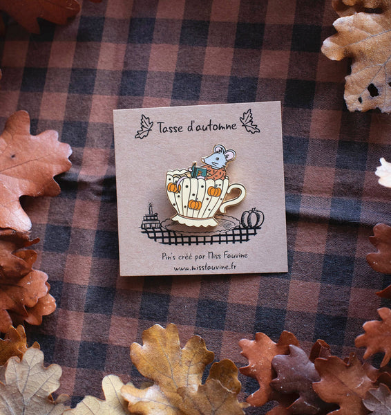 Pin's "Tasse d'automne" - Accessoire