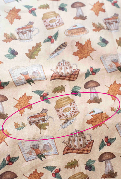 Serviette en tissus avec léger défauts sur le motif « Tea time d'automne en forêt »